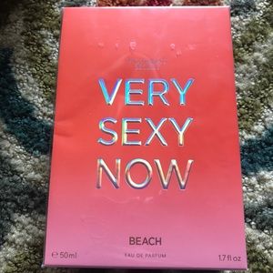 Very Sexy Now Beach